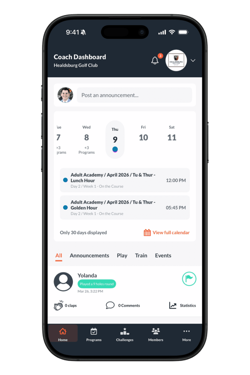Coach Dashboard home feed showing announcements, weekly calendar, and upcoming sessions